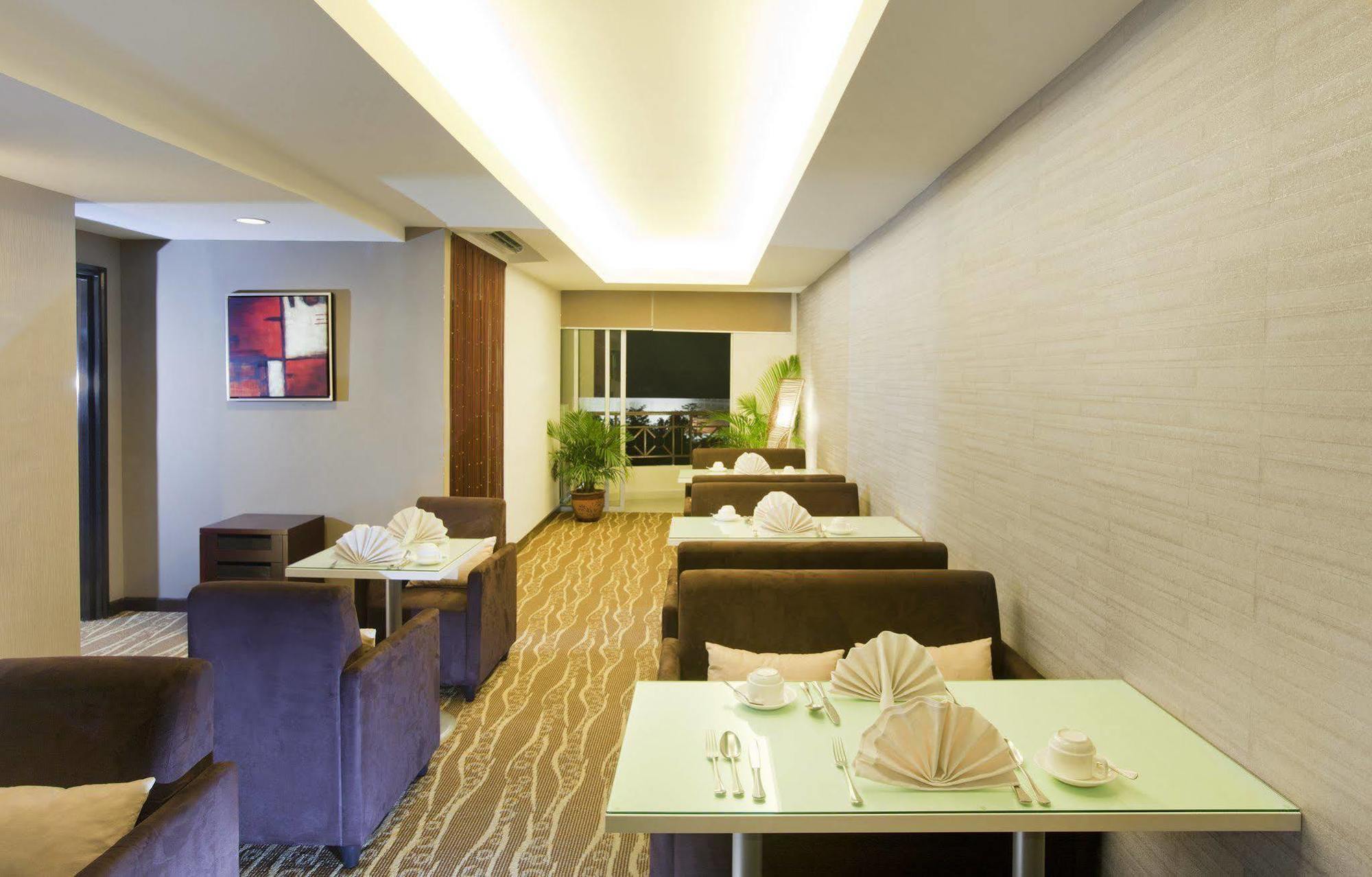 Silka Johor Bahru Hotell Eksteriør bilde