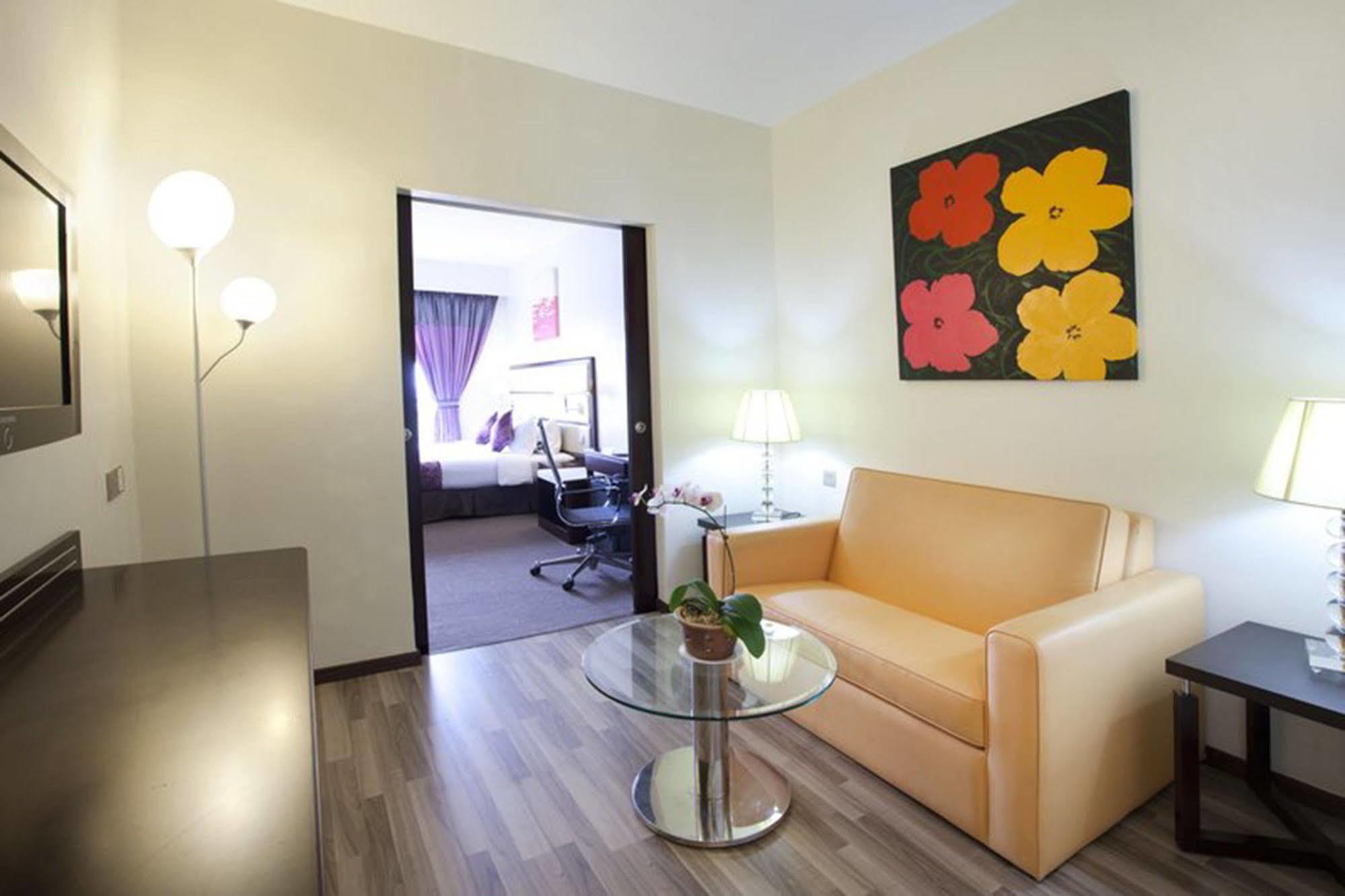 Silka Johor Bahru Hotell Eksteriør bilde