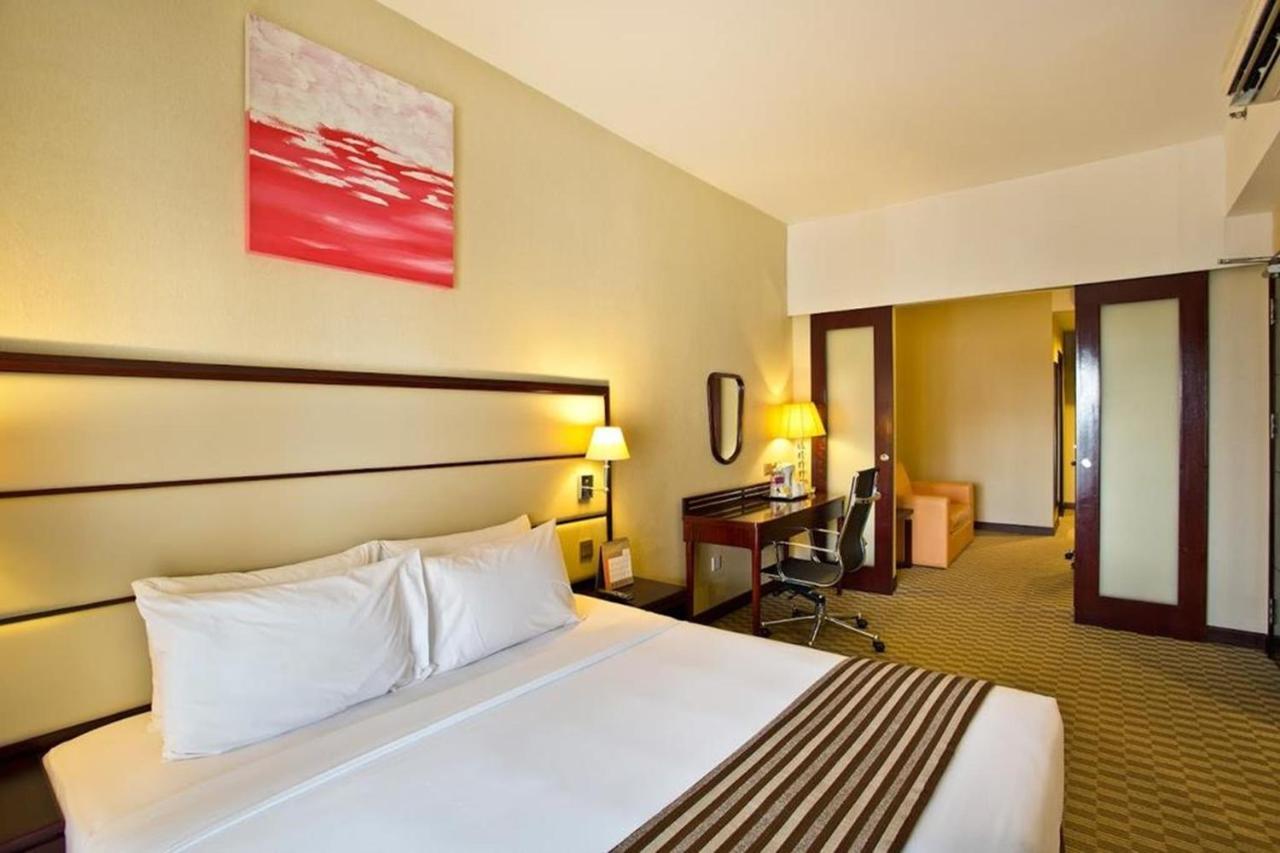 Silka Johor Bahru Hotell Eksteriør bilde