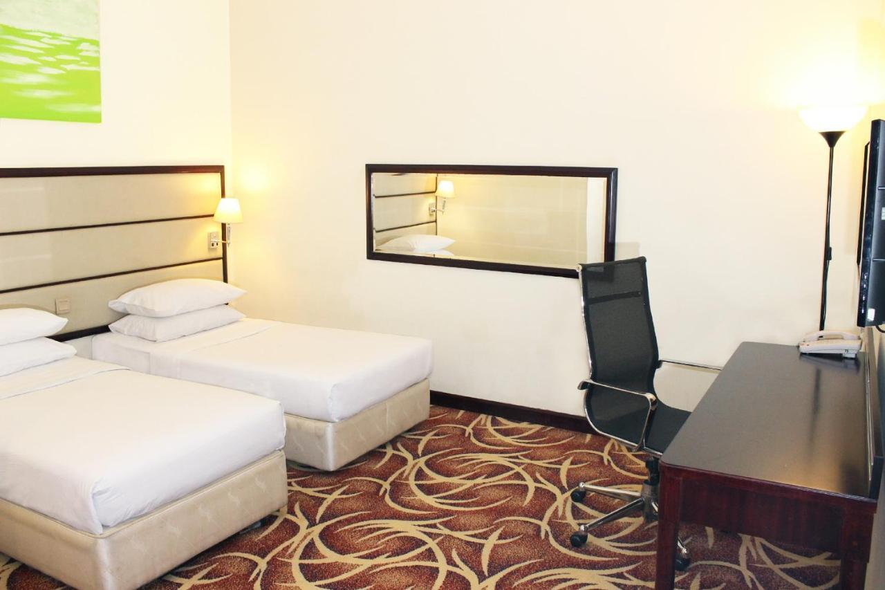 Silka Johor Bahru Hotell Eksteriør bilde