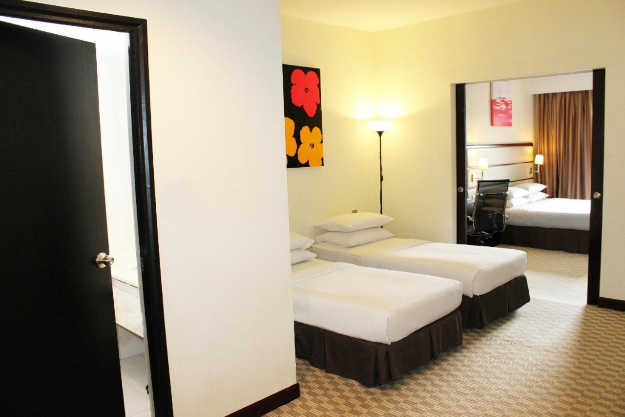 Silka Johor Bahru Hotell Eksteriør bilde